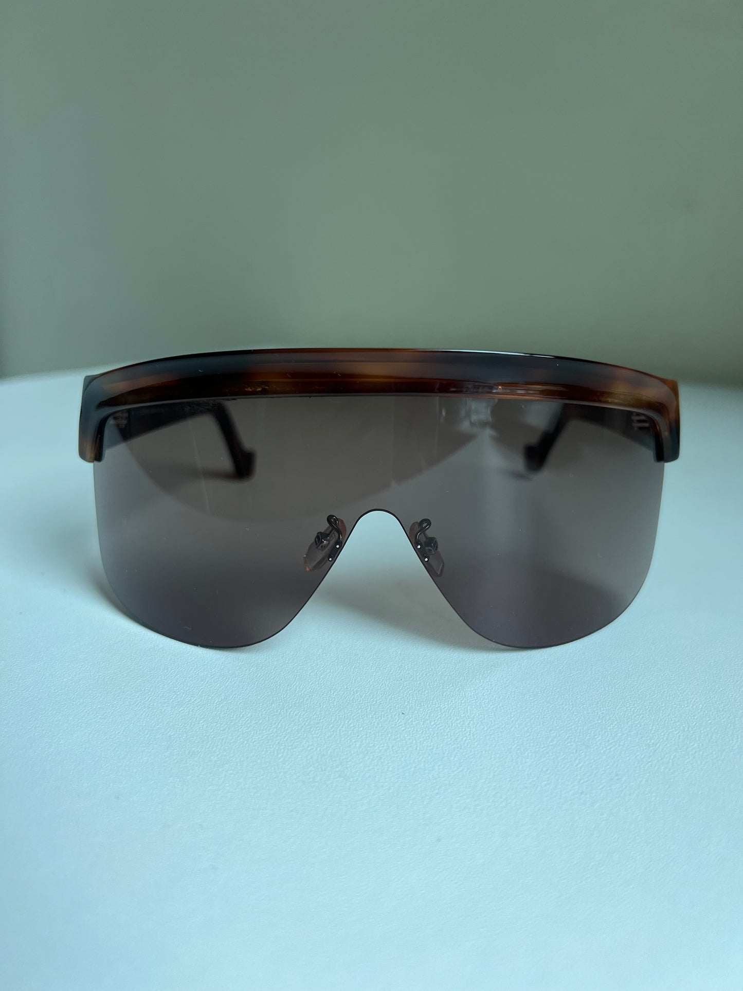 LOEWE sunglasses