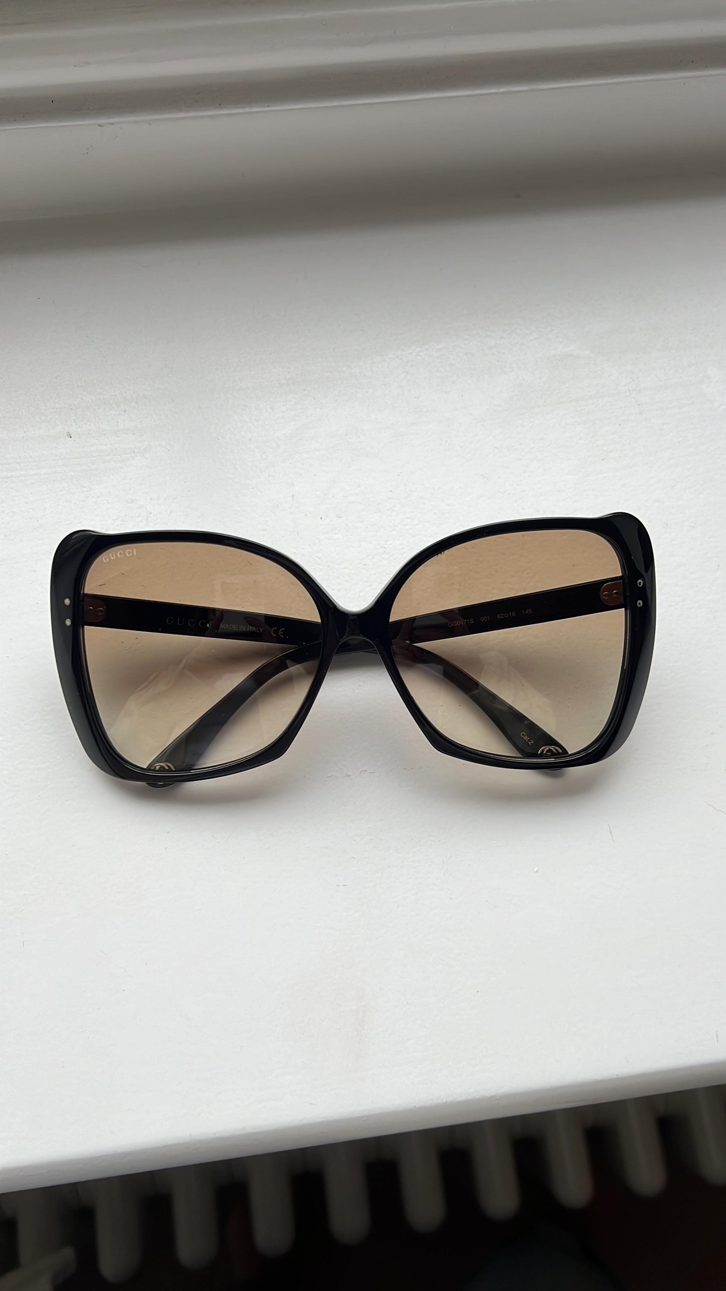 GUCCI sunglasses