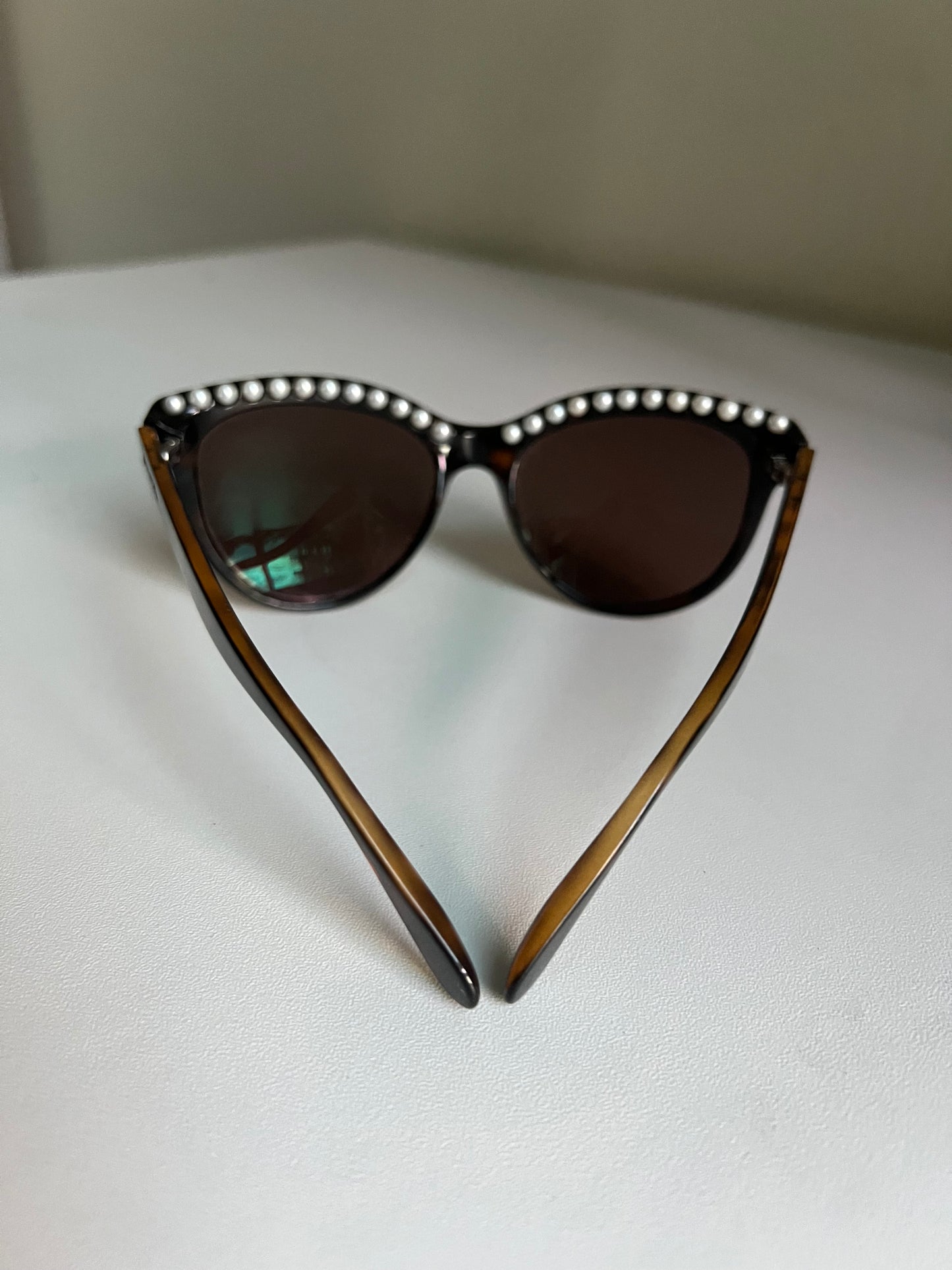 CHANEL Pearl sunglasses