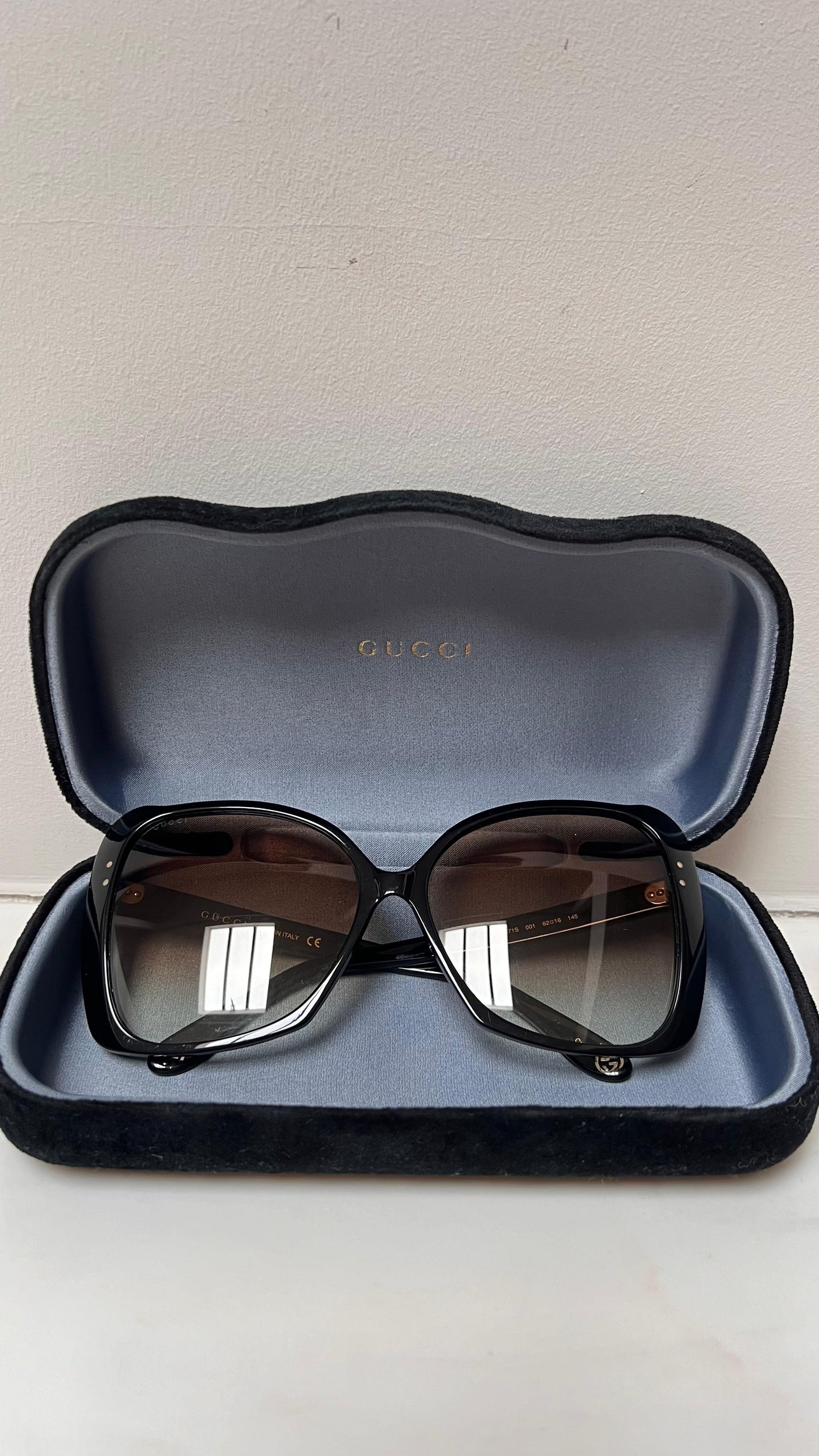 GUCCI sunglasses