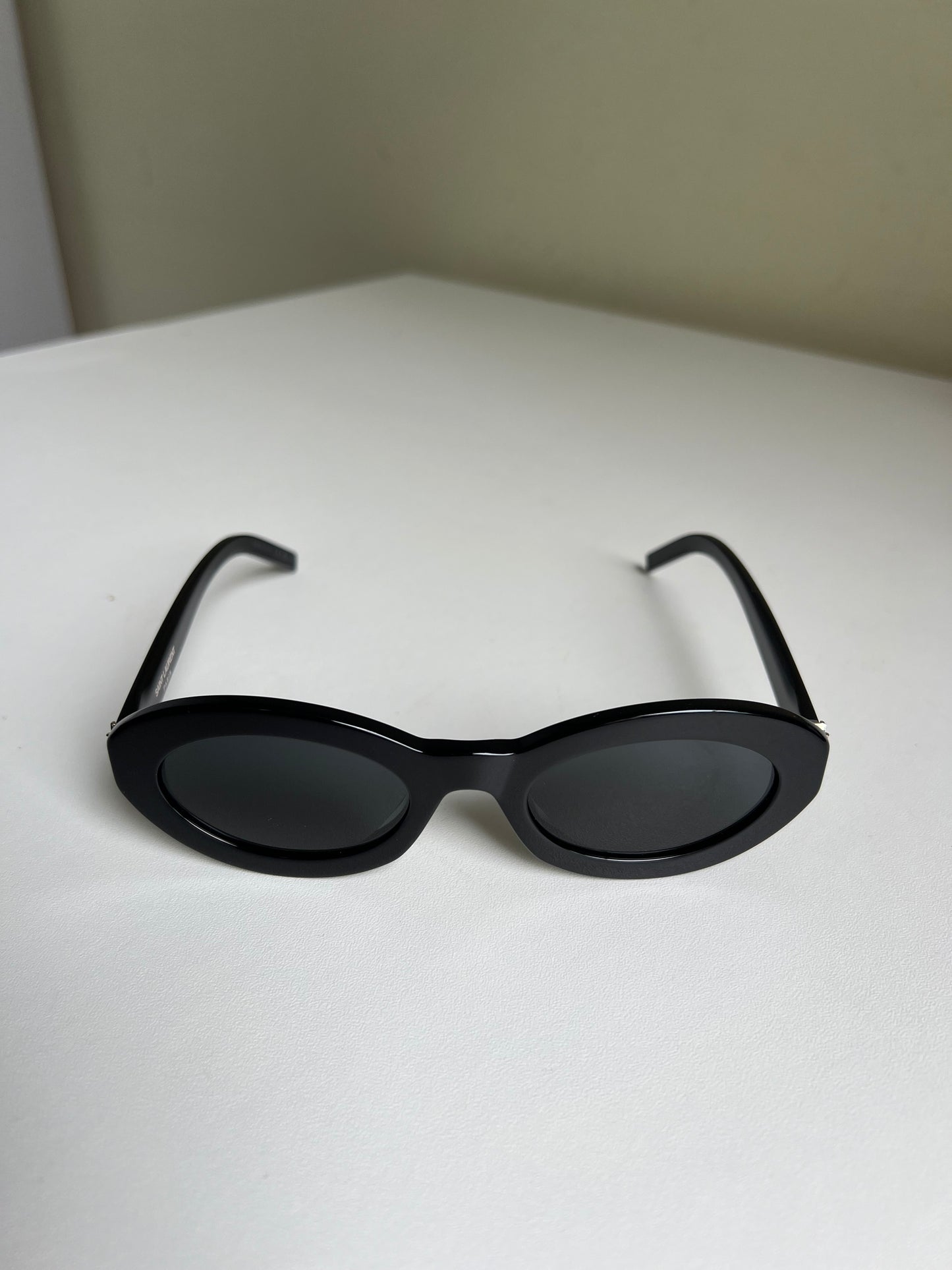 SAINT LAURENT Cassandre oval sunglasses