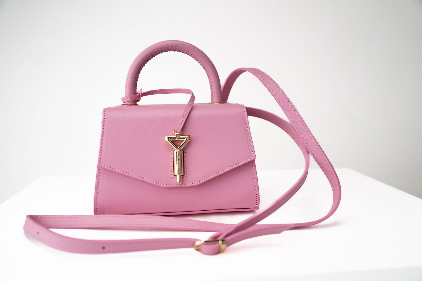 FLORIAN                                           Mini Vienna in pastel pink