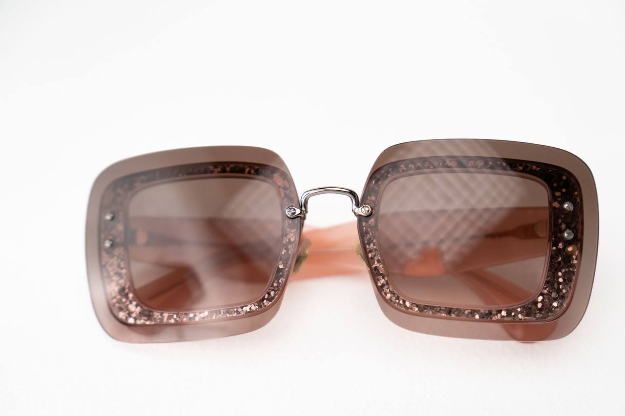 MIU MIU                               sunglasses