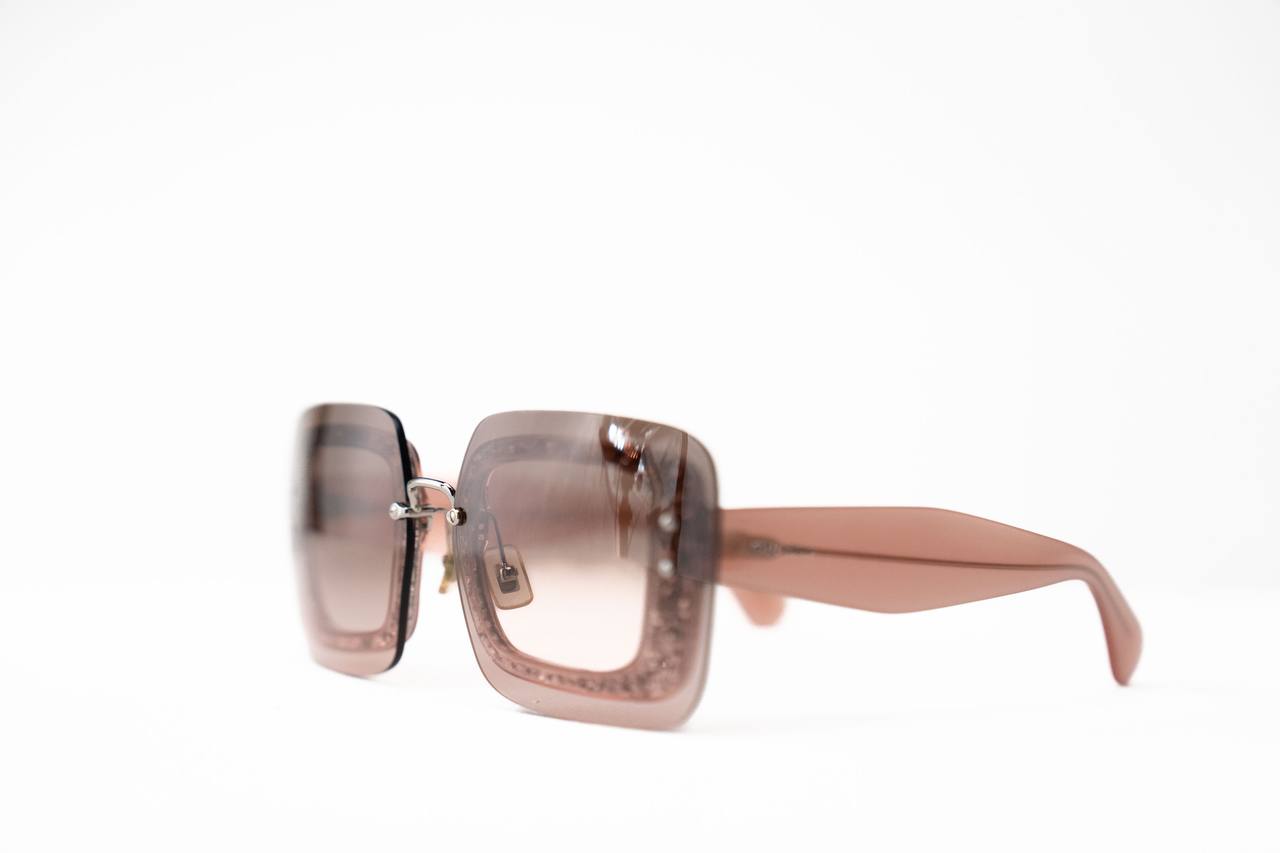 MIU MIU                               sunglasses